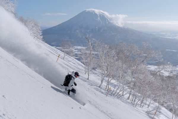 Japan, Hokkaido, Niseko, Niseko united, snowboarding, mountain, bluebird